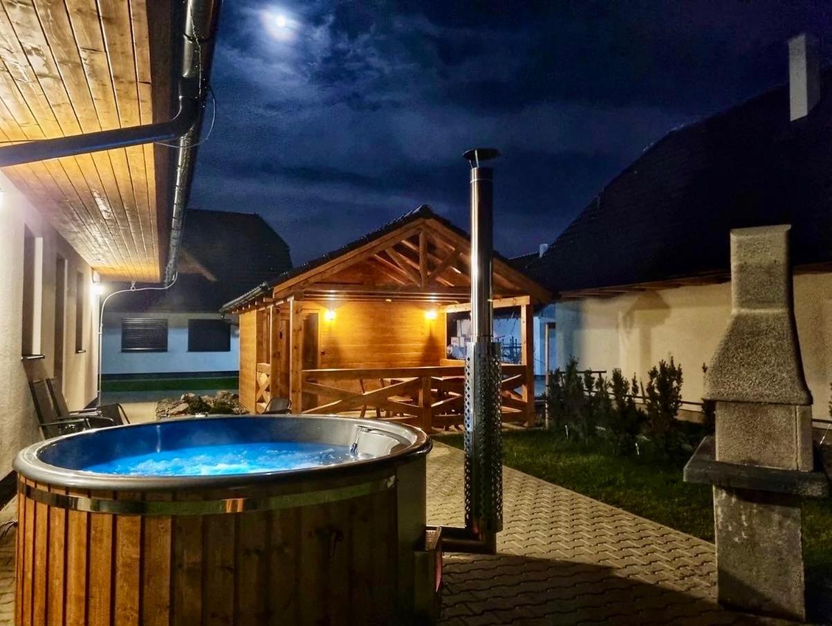 Vila Svistovka Stará Lesná Esterno foto